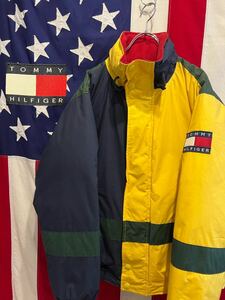 ★90s★TOMMY HILFIGER★トミーヒルフィガー★ダウンジャケット★フード内蔵★カラーブロック★マルチカラー★Mサイズ★ヴィンテージ★