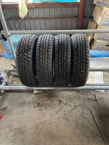 【中古】ROAD STONE スパイク　185/70-14 4本