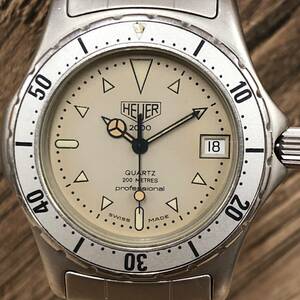 ◇オシャレにシンプル！ HEUER ホイヤー 2000シリーズ プロフェッショナル 200m 972.013 デイト クォーツ 腕時計 現在不動【G471AY】