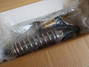 【新品】GSX400インパルス 純正リアサスペンション リアショック KYB　ABSORBER ASSY,RR SHOCK,R, Suzuki, 62103-23E00 長期保管品 未使用