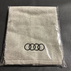 未使用★アウディ/AUDI オリジナル 3Dタオル グレー　純正 ノベルティ★非売品