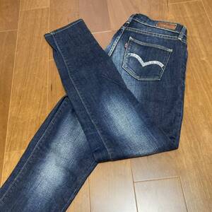 ①美品 levi