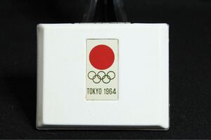 1964年　東京オリンピック専用ケース入り記念硬貨セット　コインセット 2枚入り 東京オリンピック銀貨 銀貨 1000円銀貨 100円銀貨