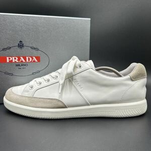 1円 【極美品】 PRADA プラダ 【圧倒的高級感】 メンズ スニーカー ローカット シューズ 靴 スエード レザー ロゴ ホワイト 白 9 27.5cm位