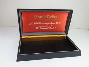 GS　グランドセイコーファースト　腕時計の箱　３２