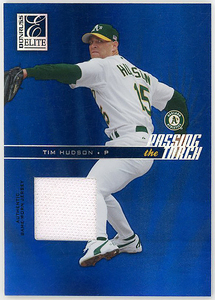 ATHLETICS-BRAVES△TIM HUDSON/2004 DONRUSS ELITE PASSING THE TORCHジャージ #200!