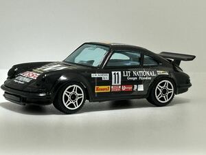 ポルシェ 911 カレラ ミニカー ブラーゴ 1/43