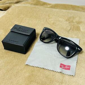 Ray-Ban レイバン RB4105 601/32 折りたたみ式 サングラス