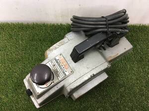 【中古品】★makita(マキタ) 2スピードカンナ 1804N　ITEUZD2MAO28