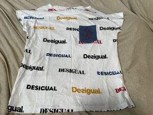 ☆☆Desigual(デシグアル)のTシャツ.M☆☆