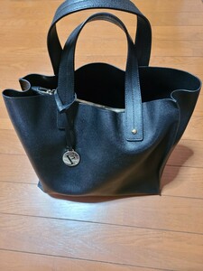 FURLA(フルラ) ハンドバッグ/ トートバッグ・ブラック・超美品