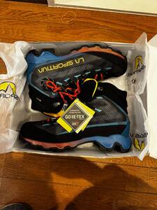 ★新品★スポルティバ　エクイリビウム ハイク GTX　（サイズ44.5/28.2cm）AEQUILIBRIUM HIKE GTX LA SPORTIVA