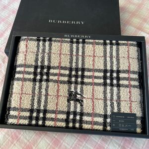 送料無料！ BURBERRY バスタオル