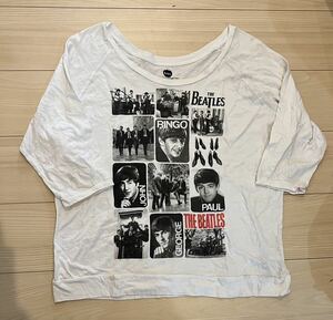 2011年アメリカ発売　ザ・ビートルズ　オフィシャル　Tシャツ Ｌサイズ　7部丈　ビンテージ　海外製