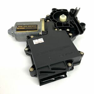 未使用品 Volkswagen フォルクスワーゲン リモートリフトモーター 1H4 959 812/1H4959812 VW リア 左側 修理 交換 部品 C-445