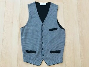 【良品】TOMORROWLAND tricot★千鳥格子柄ウールベスト★黒×白★L