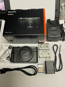 SONY Cyber-shot DSC-RX100Ⅶ（ブラック）DSC-RX100M7 撮影基本動作確認済　美品　元箱、付属品多数