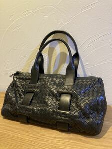 BOTTEGA VENETA ボッテガヴェネタ ハンドバッグ ブラック イントレチャート ショルダーバッグ