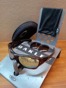 【美品♪ゴールド偏光♪】べっ甲/ジャパンフィット/ピットブル/オークリー/oakley/PITBULL /検サングラス 釣りラン自転車 