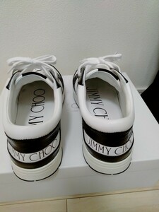 ジミーチュウ　JIMMY CHOO