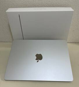 [中古] MacBook Air 13 M2 2022 A2681 メモリ 8GB/SSD 256GB ミッドナイト