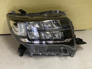 LA650S タントファンクロス 右ヘッドライト STANLEY W7230 LED#3909