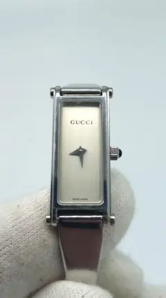 【最終値下】GUCCI レディースQZ 1500L バングルウォッチ 稼動品