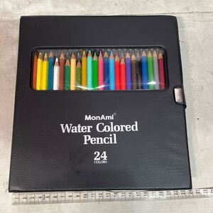 【ジャンク品】MonAmi。Water Colored Pencil。色鉛筆。2本不足