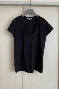 CARVEN Tシャツ コットン 黒 刺繍入り