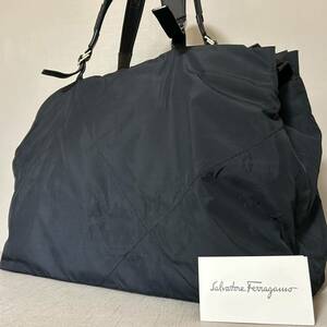 美品◆Salvatore Ferragamo SPORT フェラガモ トートバッグ ボストン スポーツ メンズ 大容量 肩掛け レザー 本革 ロゴ ブラック 9770