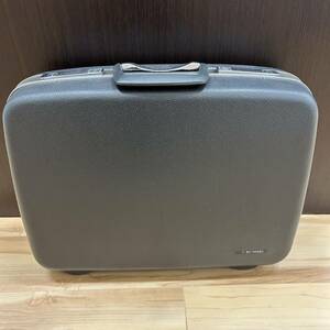 ★☆SAMSONITE　アタッシュケース　ブラックカラー　若干グレーぽい　ネーム入り　鍵無し　スレ傷あり　現状品　 #3815☆★