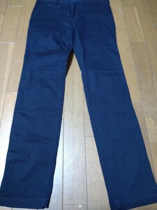 即決　中古　紺のスラックス（W70）