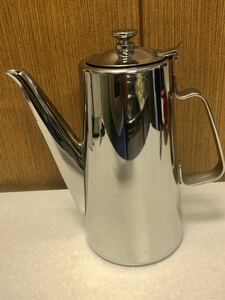 BIG SALE ★★おすすめ★★ USED STAINLESS WATER POT 18-10 (1.9L)パールホース18-10 ステンレスウォーターポット 1.9L 中古です。