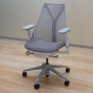 ★名品 ハーマンミラー HermanMiller セイルチェア グレー ホワイト 可動肘 事務椅子 オフィスチェア前傾チルド KK12741 中古オフィ