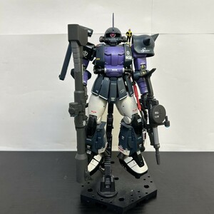 GUIK20034 ガンプラ 機動戦士ガンダム MSV MG MASTER GRADE 1/100 MS-06R-1A ザクII(黒い三連星) Ver.2.0 塗装済み完成品 プラモデル