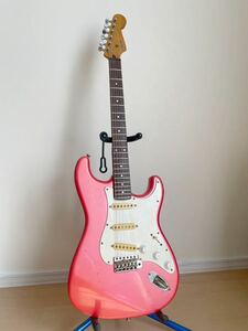 Fender japan ストラトキャスター 