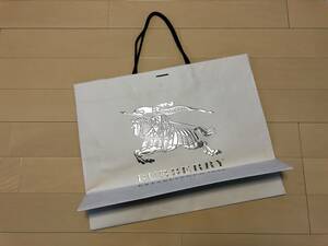 ●○ BURBERRY バーバリー 紙袋 ショップ袋 ショッパー 大サイズ ② ○●