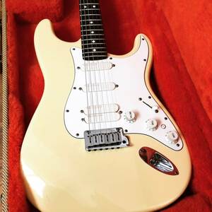 Fender ストラトキャスター　ジェフベックモデル　98年製