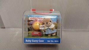 Sylvanian families　シルバニアファミリー　海外版　Baby Carry Case クマの赤ちゃん　幼稚園　未開封品