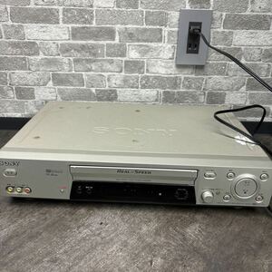 【中古品】SONY VHS ビデオデッキSLVーNR500 通電確認済み　　A-993