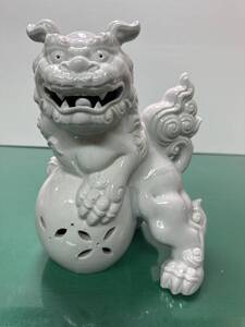 九谷焼 白磁 獅子 置物 八幡窯