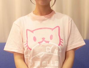 ねこちゃんTシャツ