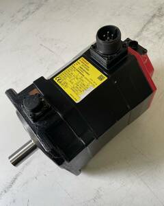 FANUC AC SERVO MOTOR BiS 8/3000 A06B-0075-B403 2021.06 PULSECODER BiA128 A860-2020-T301 ジャンク品【B-300】