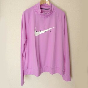 大きいサイズ◆新品未使用◆送料無料●(1X)(Plus Size)(バスト114～124cm)ナイキ NIKE ピンクスウッシュ ウィメンズ 1/4ジップトップス