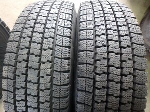 B9 送料無料【215/70R17.5 118/116】トーヨー M935 スタッドレス 2本 2021年製 約6.5-7分山