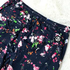 【極美品●Lサイズ】ディーゼル メンズ ジョガーパンツ 花柄 DIESEL SS21モデル 総柄 コットンパンツ ドローコード ロゴ ウエストゴム 黒