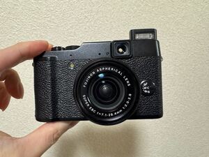 富士フィルム FUJIFILM X10 デジタルカメラ 売り切り