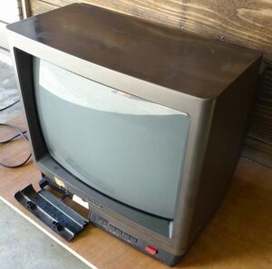 ■ジャンク　昭和家電　シャープ14C-S14S　ブラウン管テレビ　CRT