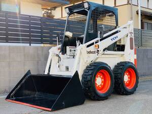 TCM BOBCAT ボブキャット 725 620時間 スキッドステアローダー ミニホイールローダー ショベルローダー4WD外部油圧取り出し口サイドミラー 