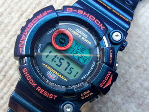 超美品　カシオ　CASIO G-SHOCK　GW-201-6JF 毒蛙フロッグマン　マジョーラカラー